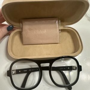 Chloe Black Glasses with Cream Case